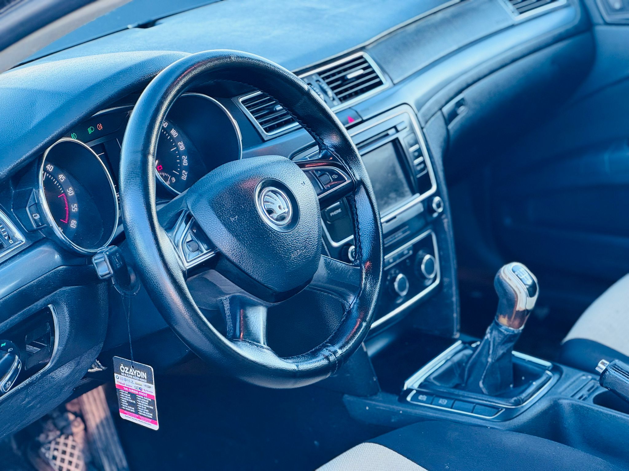 Akpirinç Group Emlak Auto